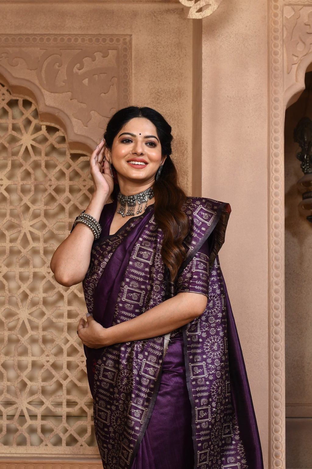 Women's Purple Handloom Raw Silk Saree with Weaving Pallu & Blouse