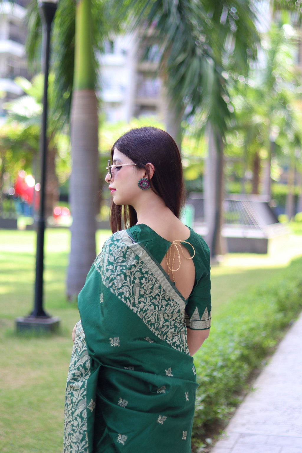 Green Handloom Raw Silk Traditional Saree with Weaving Pallu