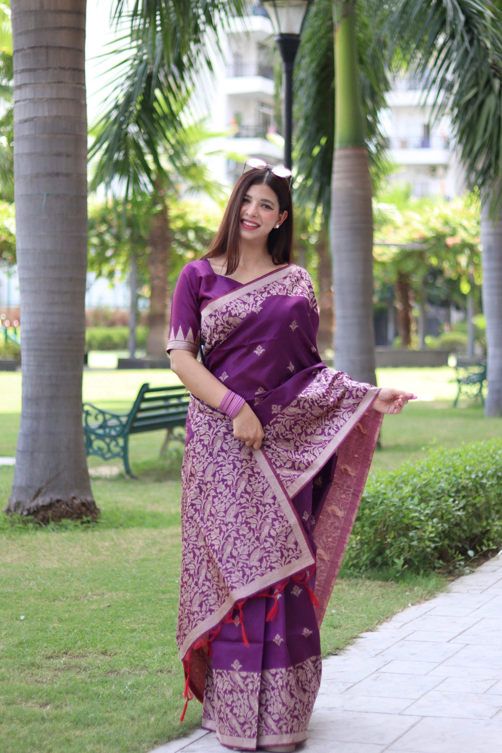 Purple Handloom Raw Silk Traditional Saree with Weaving Pallu