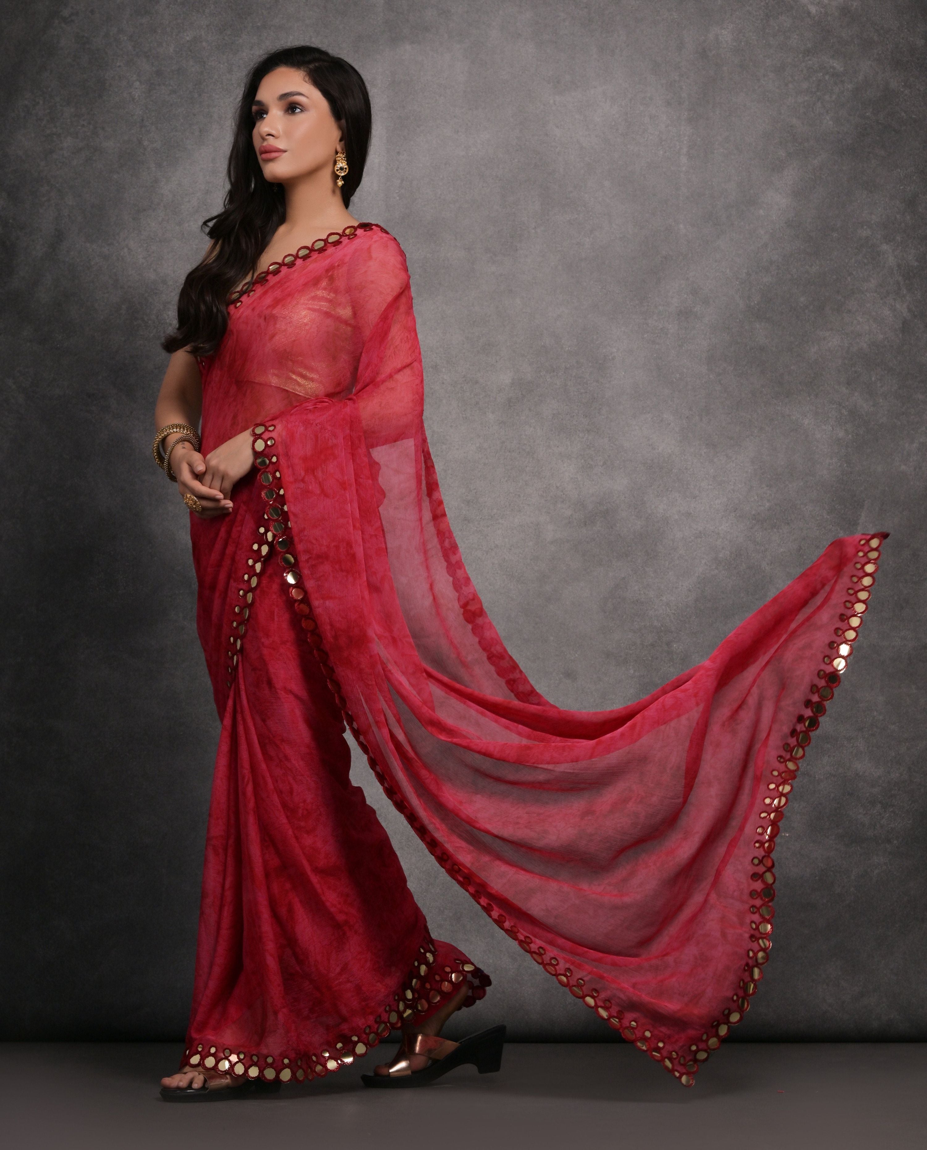 Women's Pink Chiffon Printed Saree with Mirror Embellishments