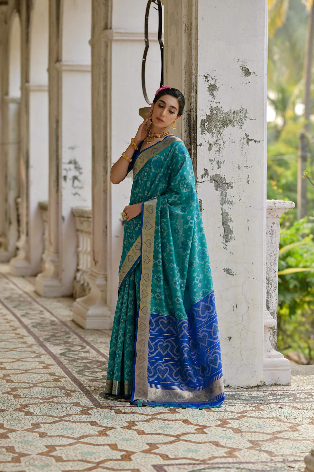 Firozi Soft Raw Silk Zari Woven Saree with Matching Blouse