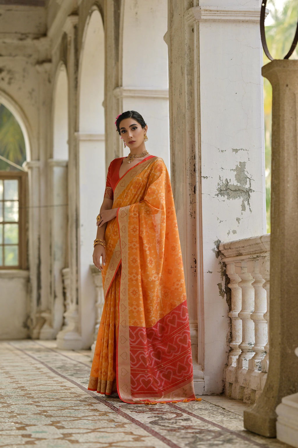 Women's Orange Soft Raw Silk Zari Woven Saree with Blouse