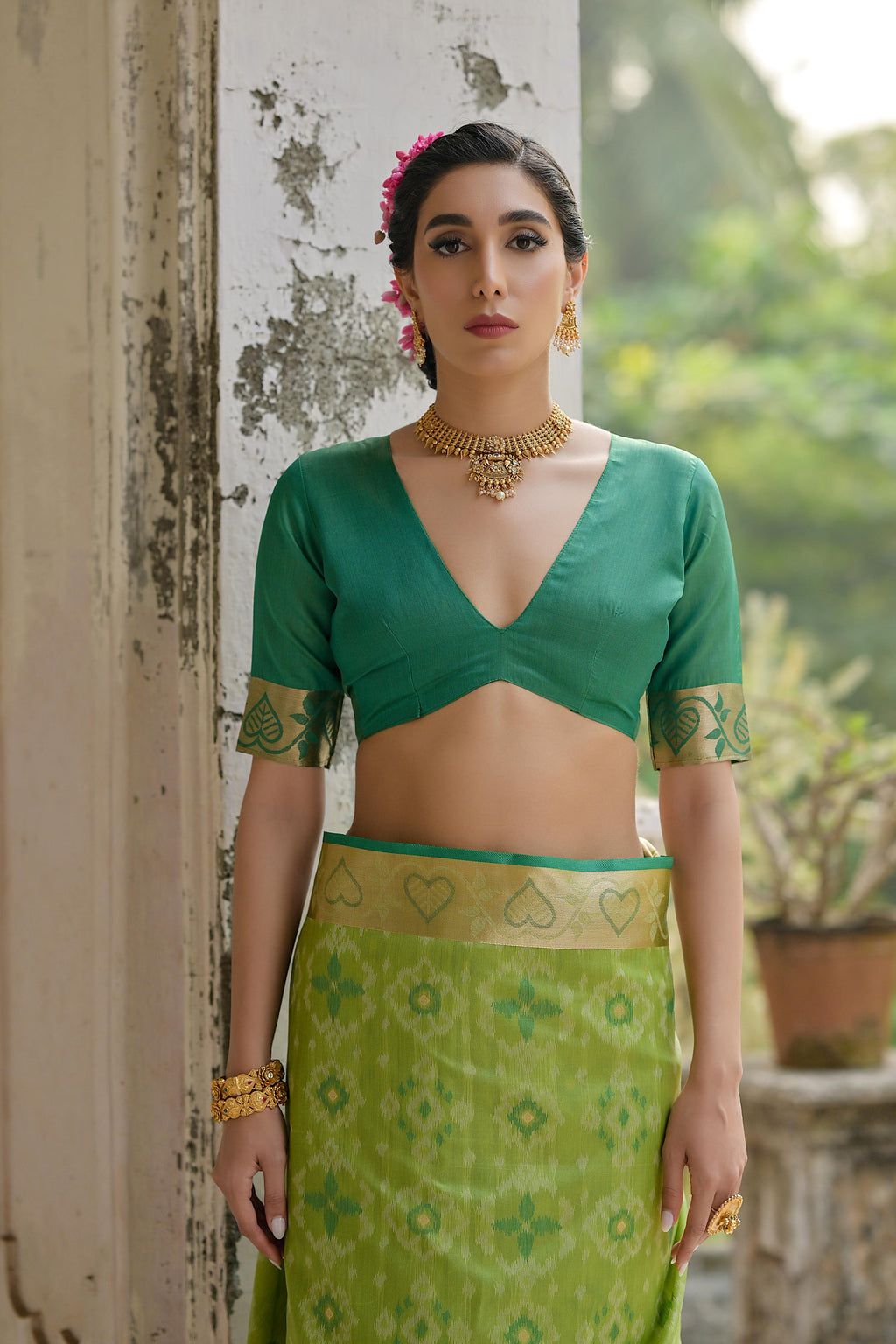 Green Soft Raw Silk Zari Woven Saree with Matching Blouse