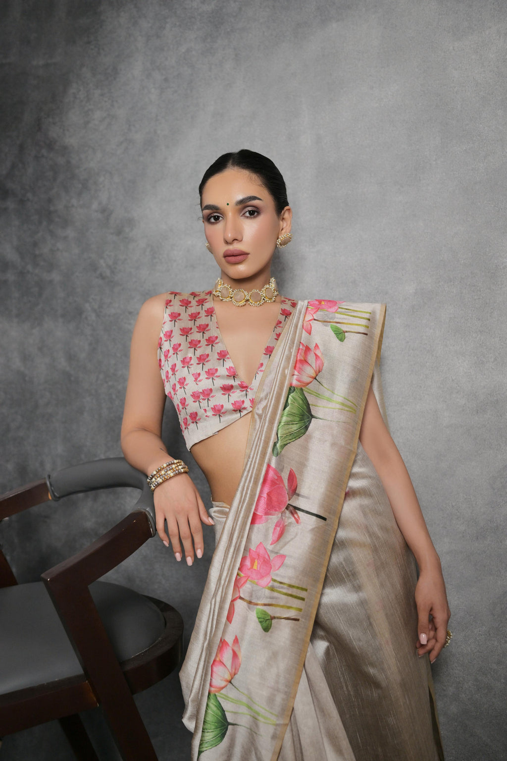 Women's Beige Soft Tussar Silk Floral Printed Saree with Blouse