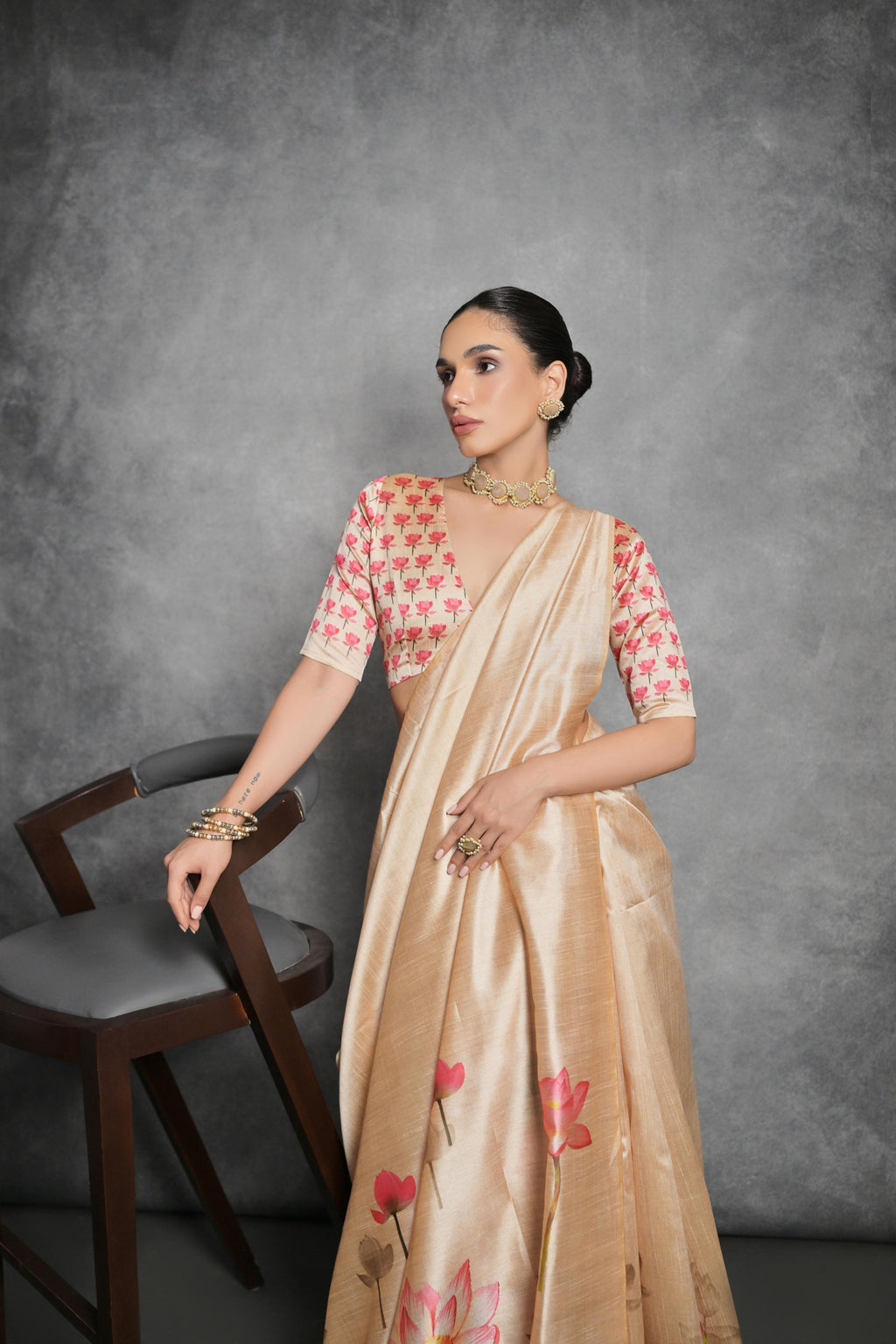 Women's Cream Soft Tussar Silk Floral Printed Saree with Blouse
