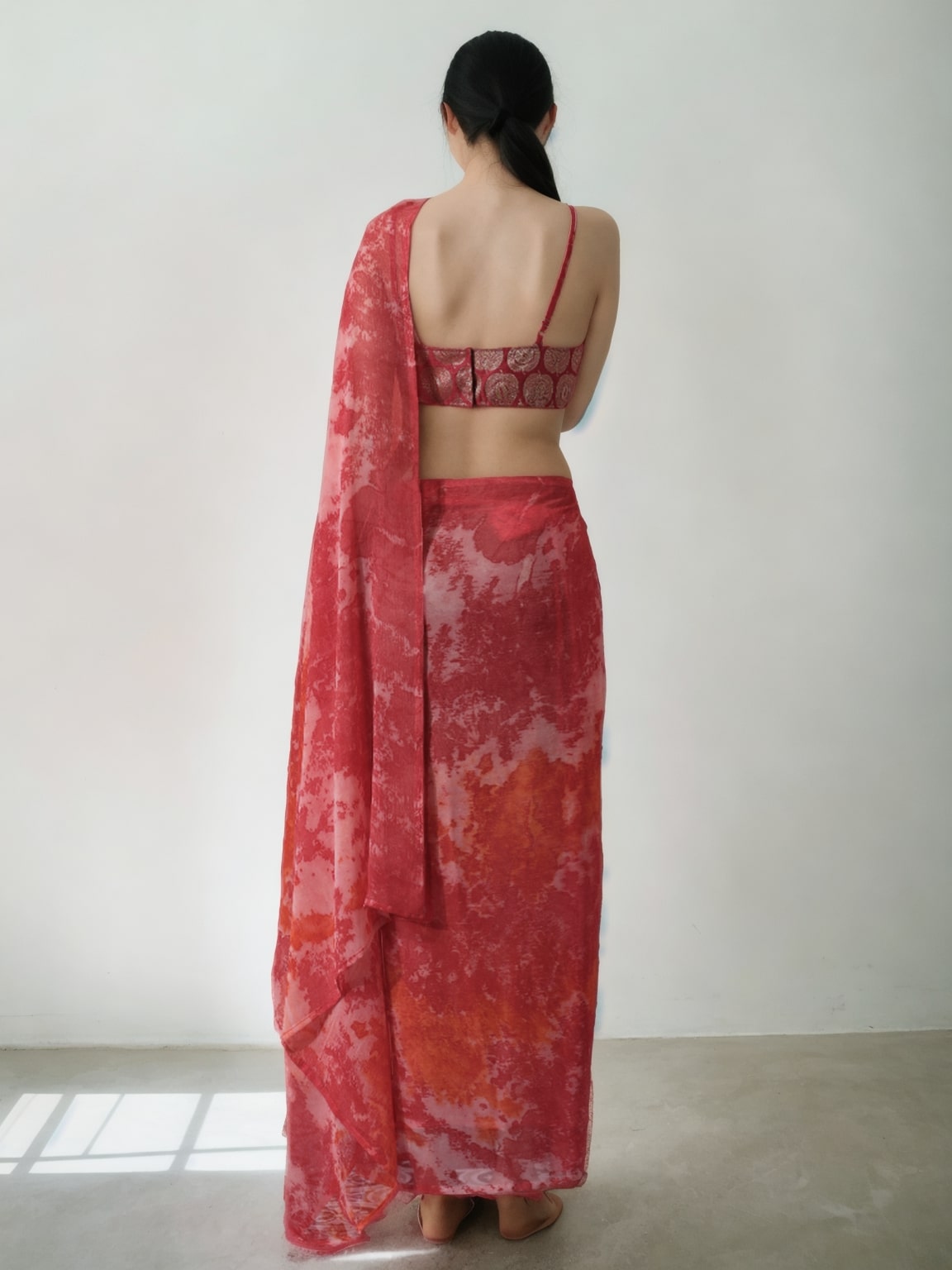Women's Gajri Marble Chiffon Ready To Wear Printed Saree