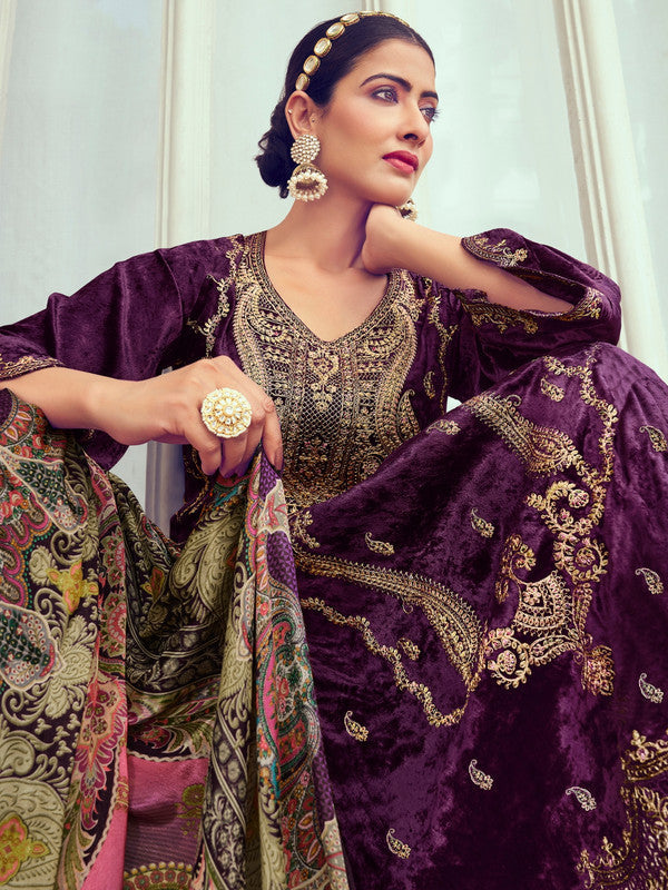 Women's Purple Velvet Straight Kurta Set with Digital Print