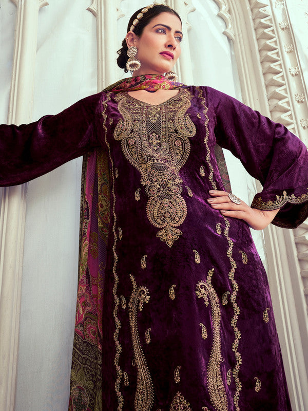 Women's Purple Velvet Straight Kurta Set with Digital Print