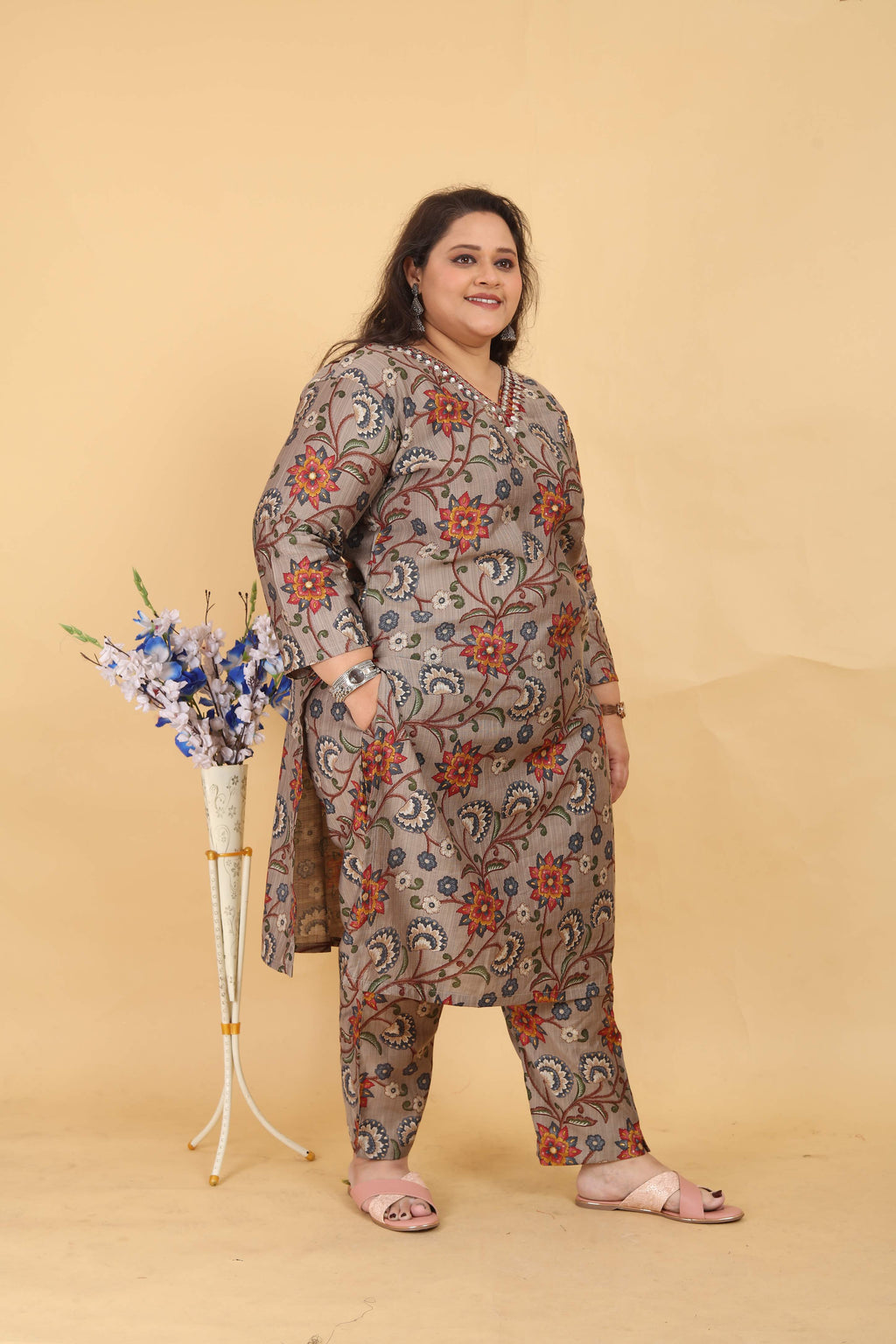 Grey Lichi Viscose Digital Print Kurta Set with Handwork