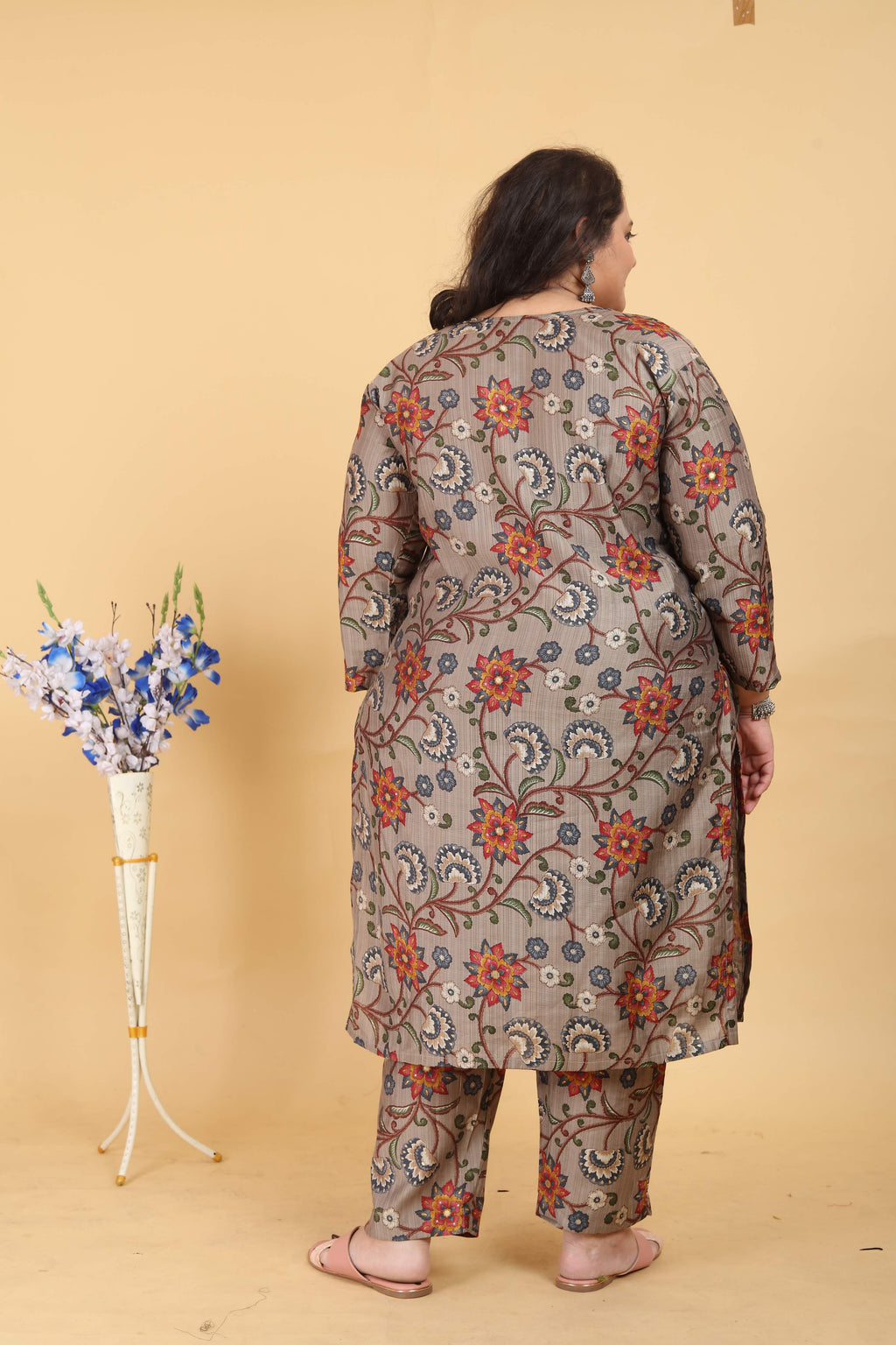 Grey Lichi Viscose Digital Print Kurta Set with Handwork