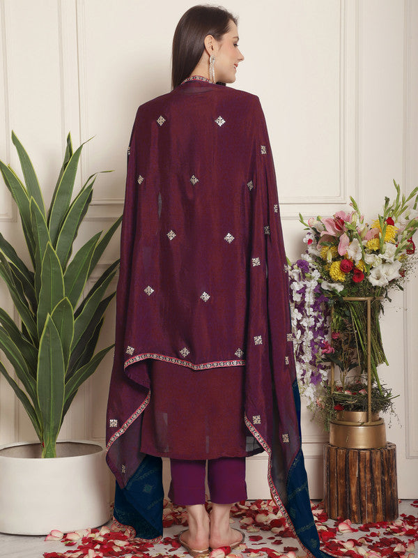 Women's Magenta Chinon Chiffon Embroidered Straight Suit Set