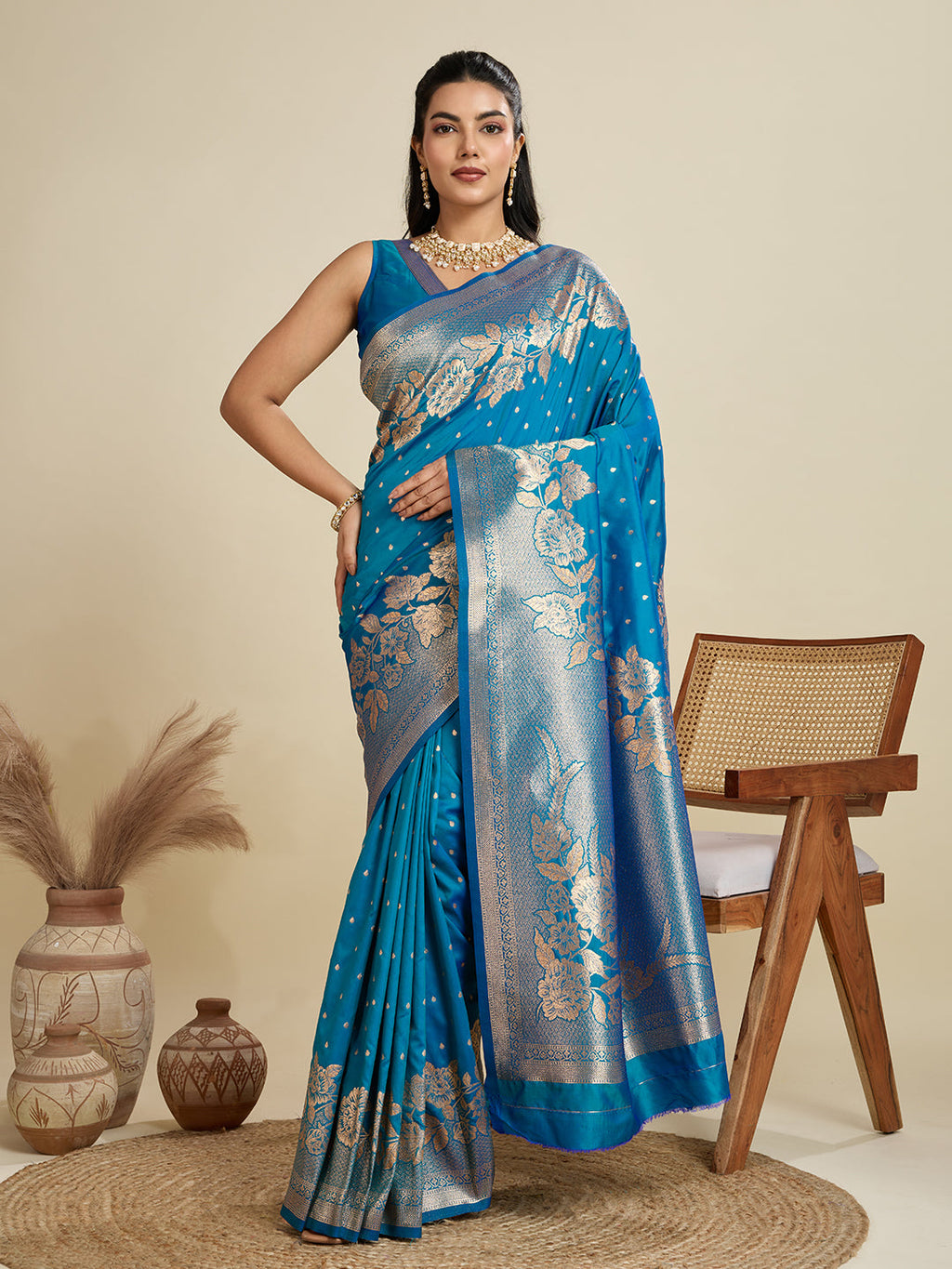 Blue soft Kanjivaram silk saree with zari weaving and 0.8m blouse piece