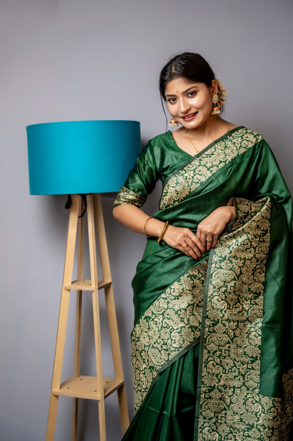 Bottle Green Handloom Raw Silk Weaving Designer Saree