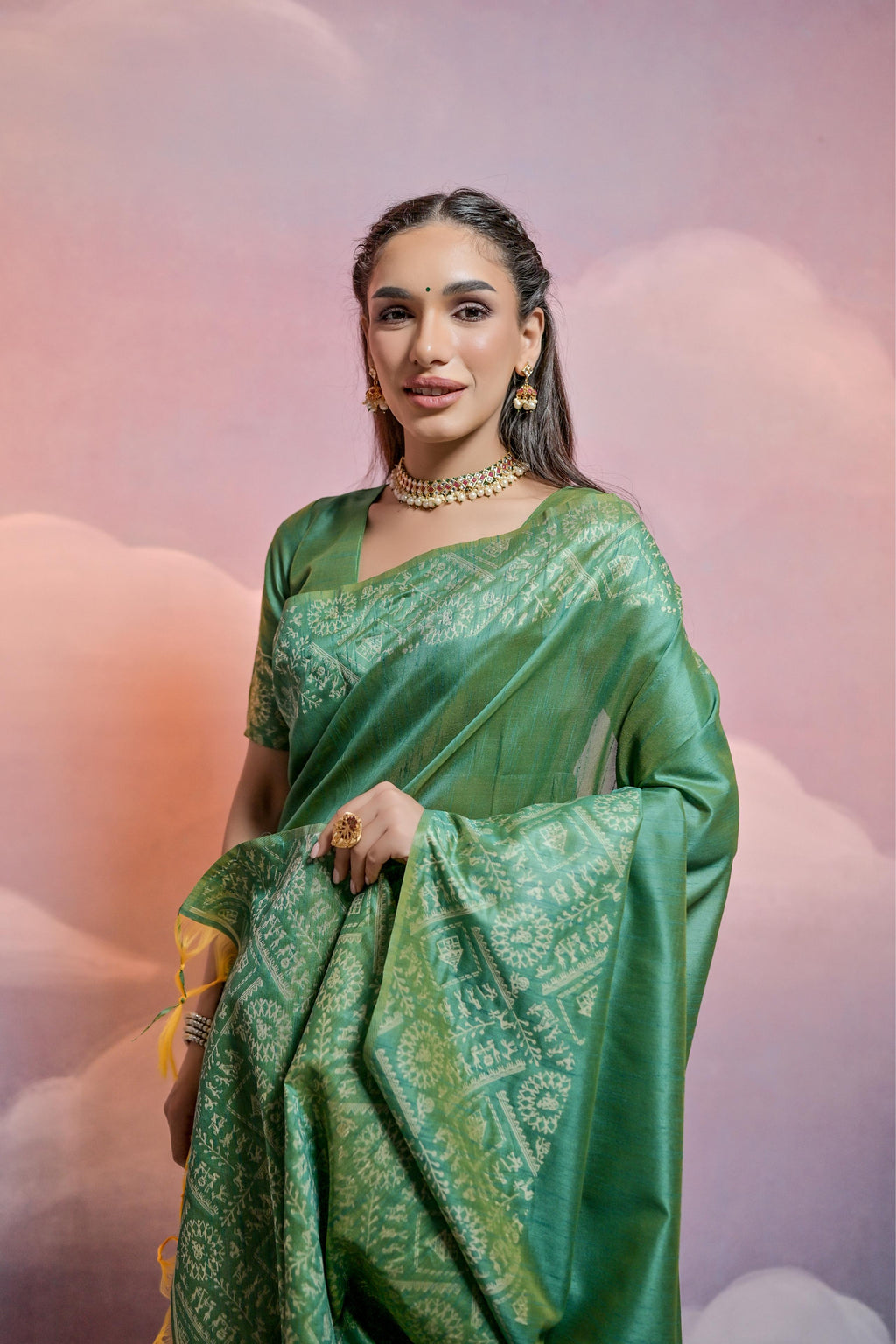 Green Handloom Raw Silk Weaving Designer Saree with Unstitched Blouse