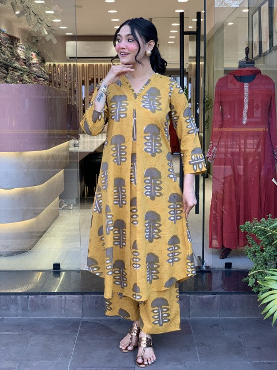 Women's Yellow Rayon Slub Straight Kurta Set with Printed Dupatta