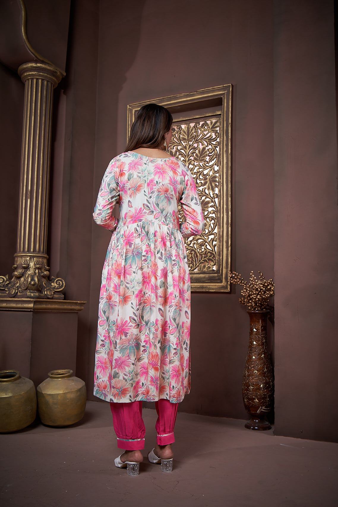 Women's Pink Rayon Floral Print Kurta Set with Handwork Dupatta