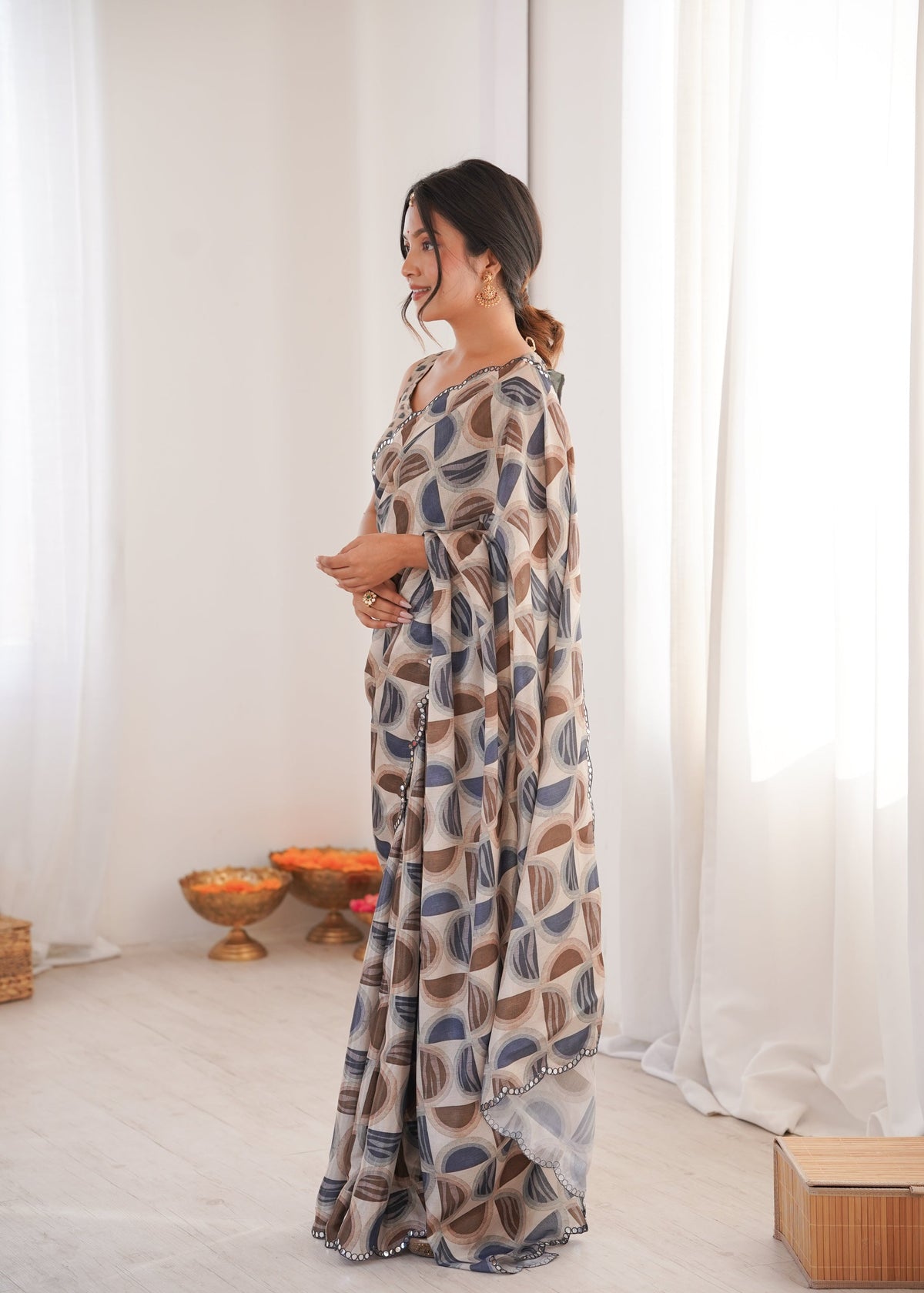 Women's Multicolor Chinon Digital Printed Designer Saree