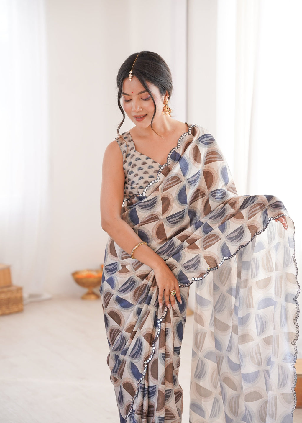 Women's Multicolor Chinon Digital Printed Designer Saree