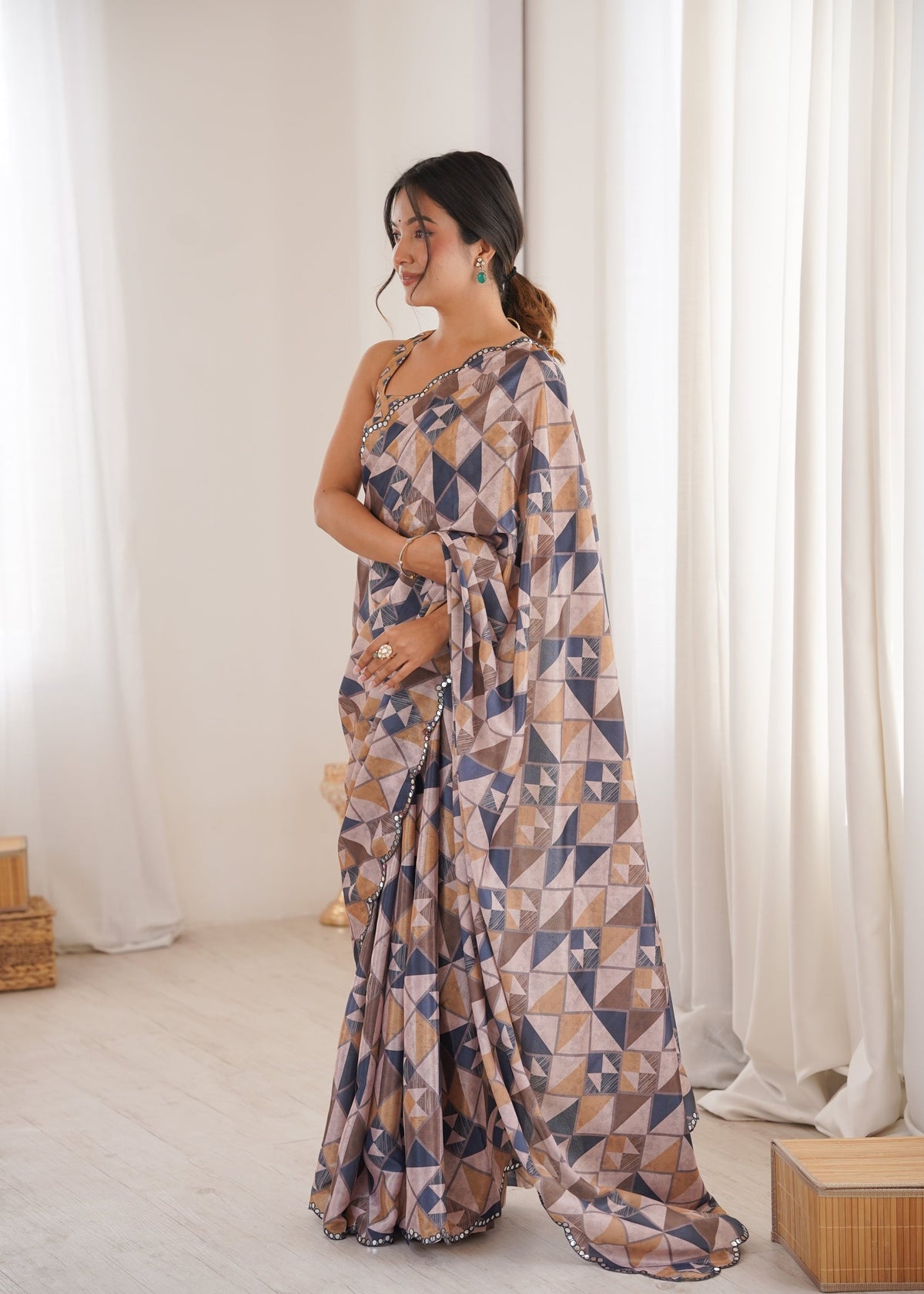 Women's Multicolor Chinon Digital Printed Designer Saree