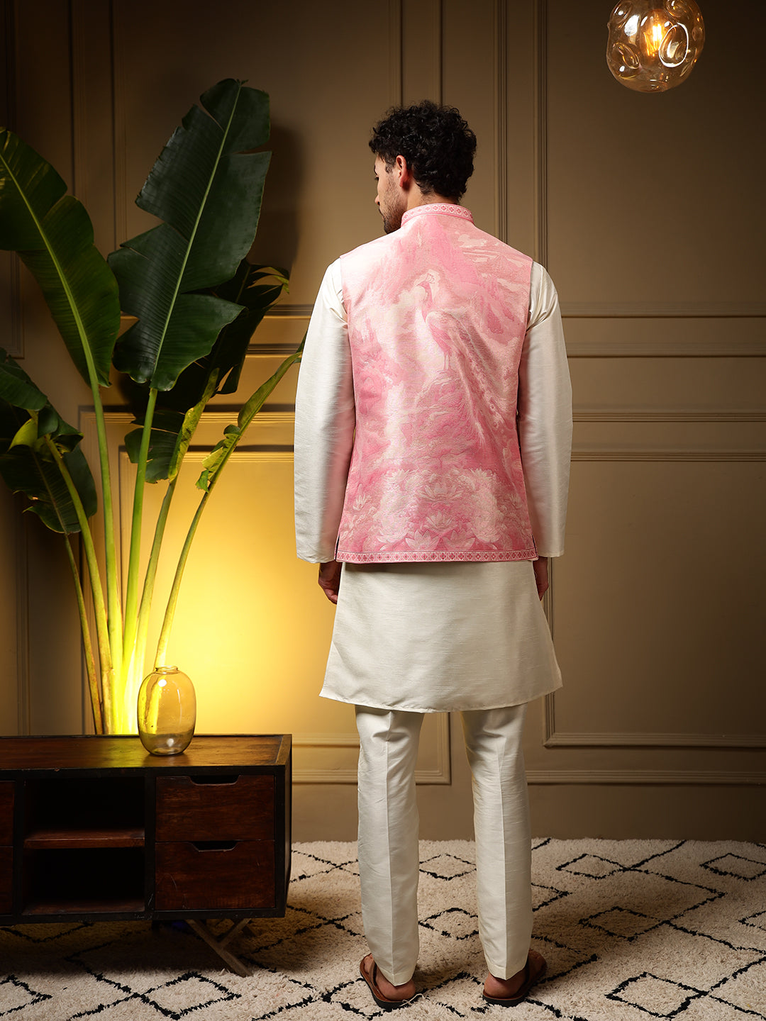 Men's Pink Slub Silk Jacquard Kurta Set with Koti Jacket