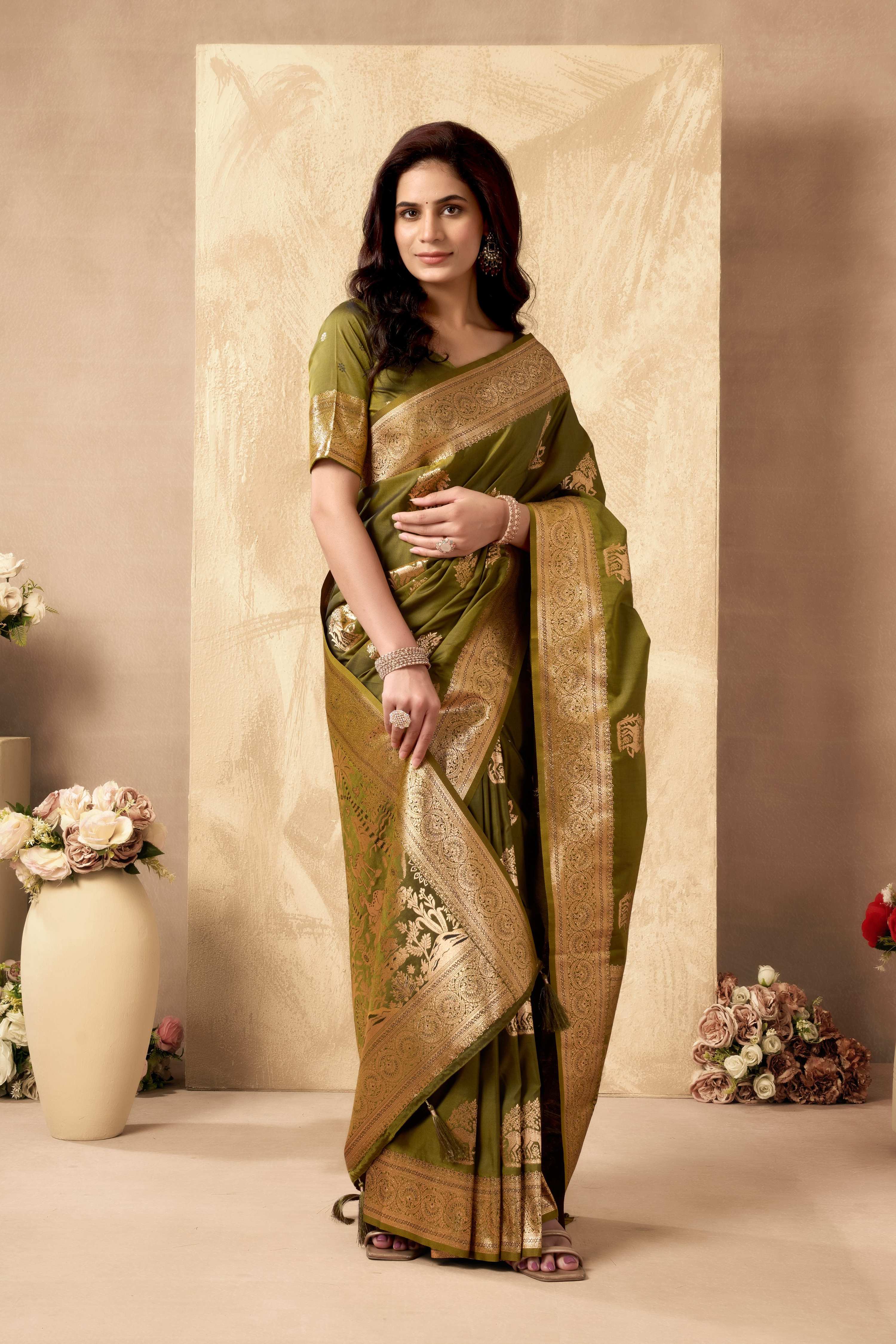 Mehendi Silk Zari Woven Saree with Matching Blouse Piece