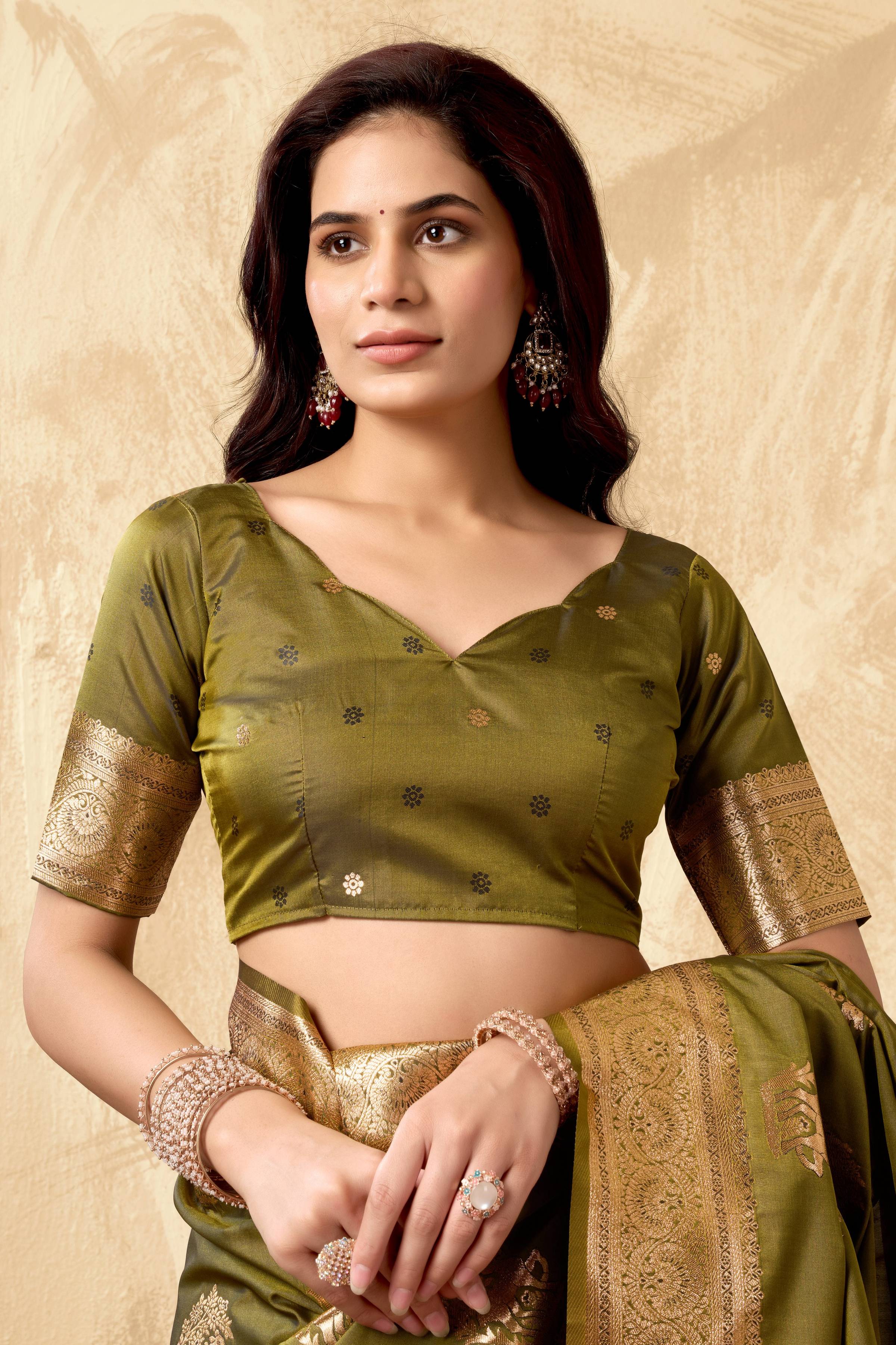 Mehendi Silk Zari Woven Saree with Matching Blouse Piece