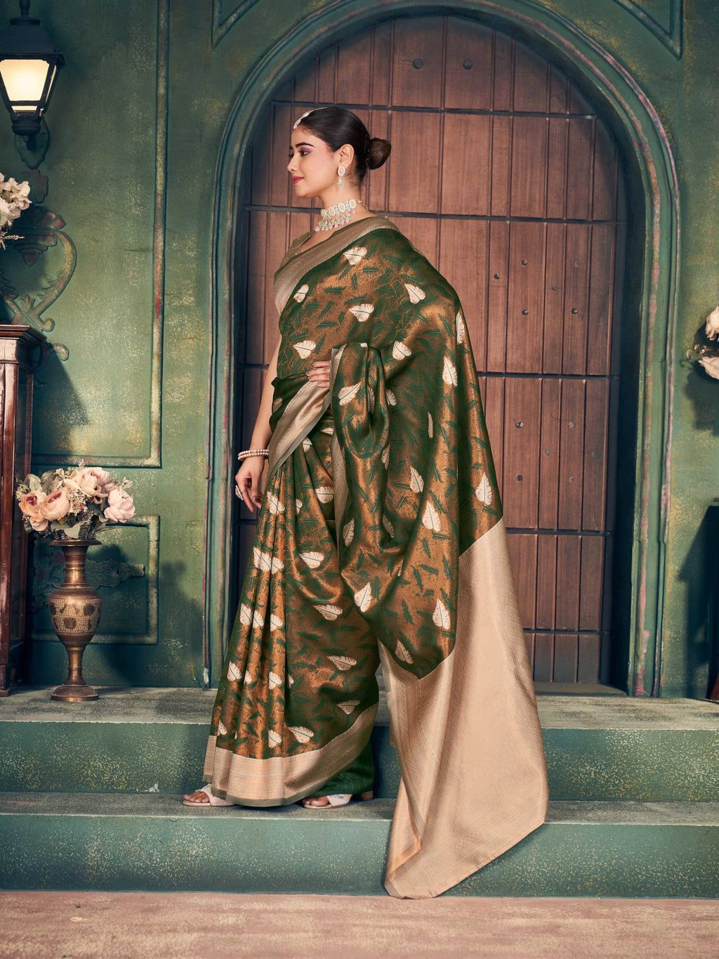 Mehendi Silk Zari Woven Saree with Matching Blouse