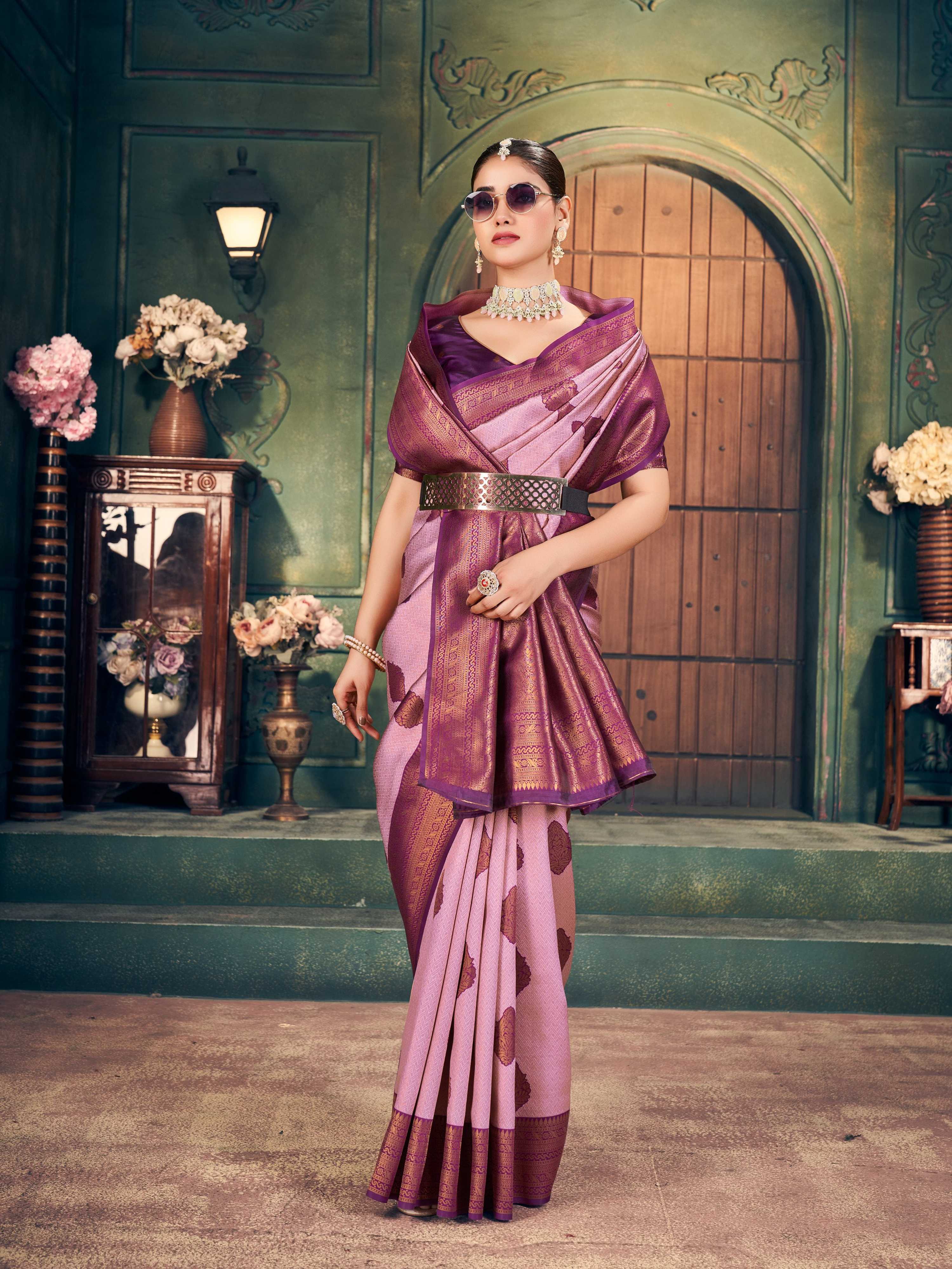 Light Purple Silk Zari Woven Saree with Matching Blouse