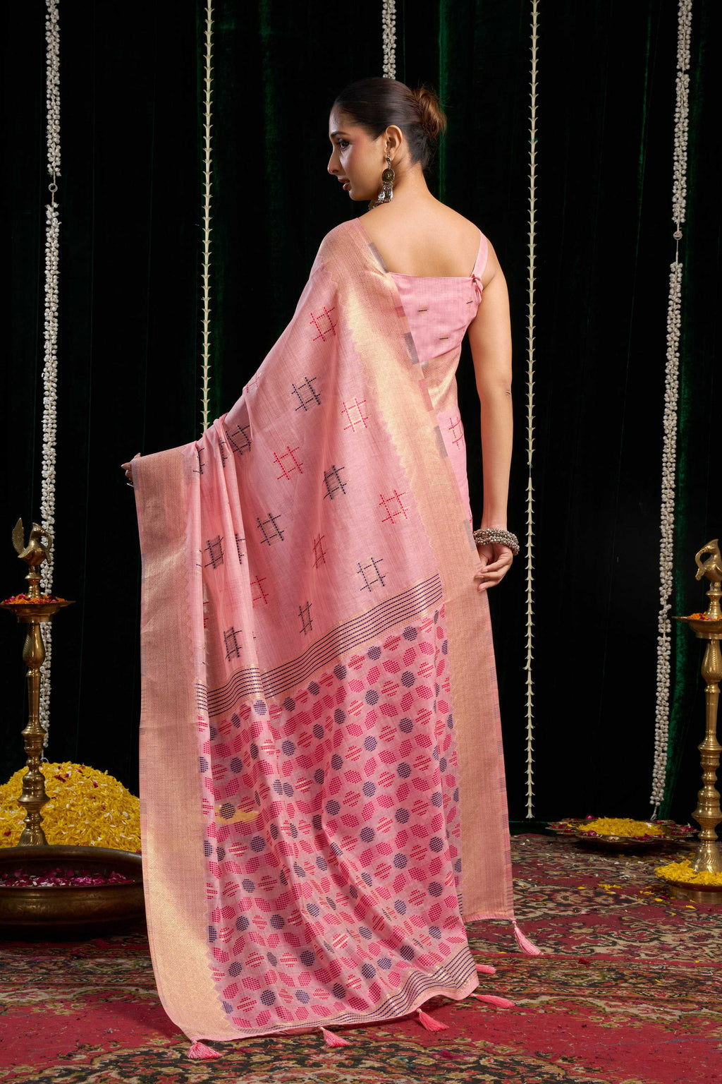Pink Soft Spun Cotton Saree with Zari Woven Border and Blouse