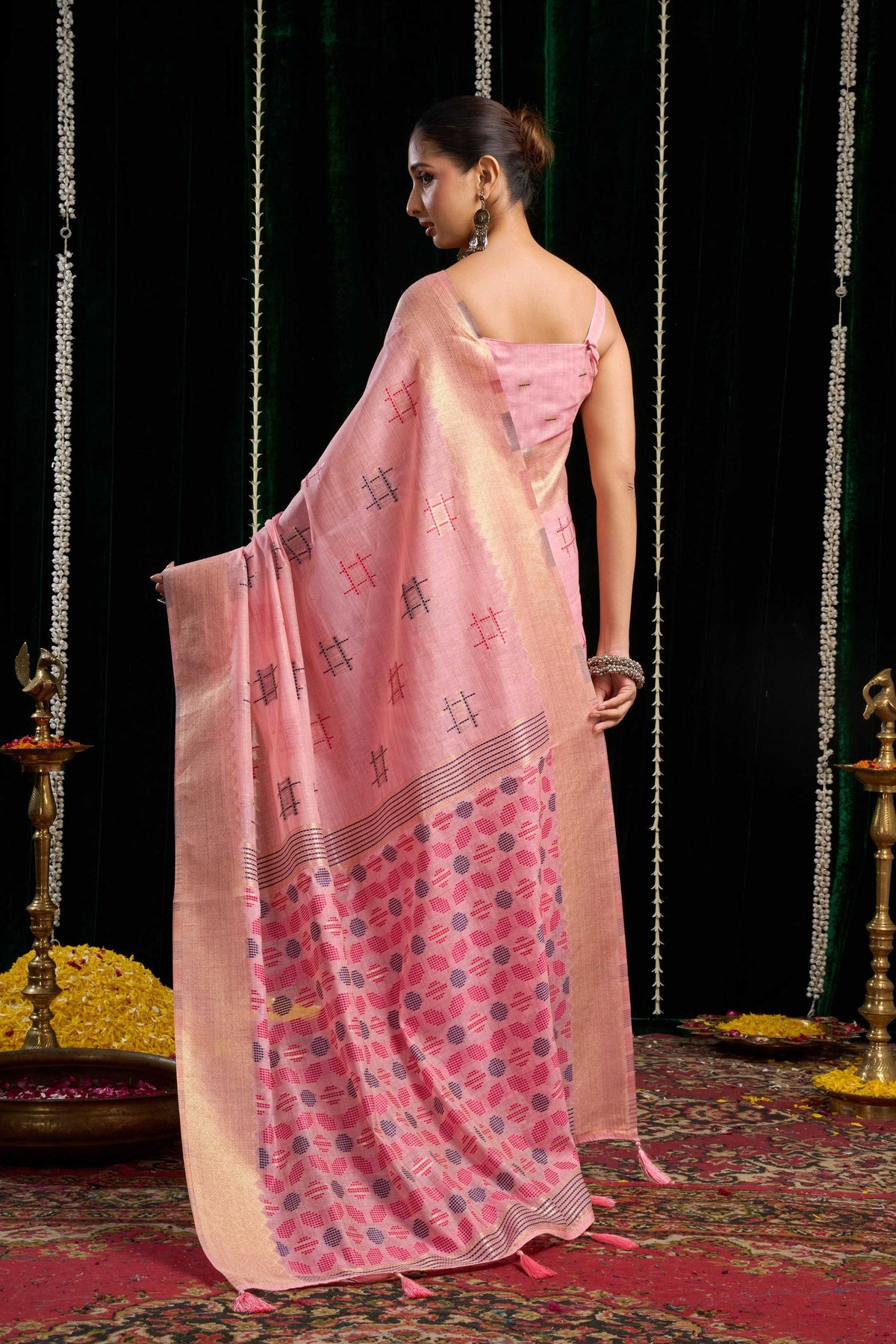 Pink Soft Spun Cotton Saree with Zari Woven Border and Blouse