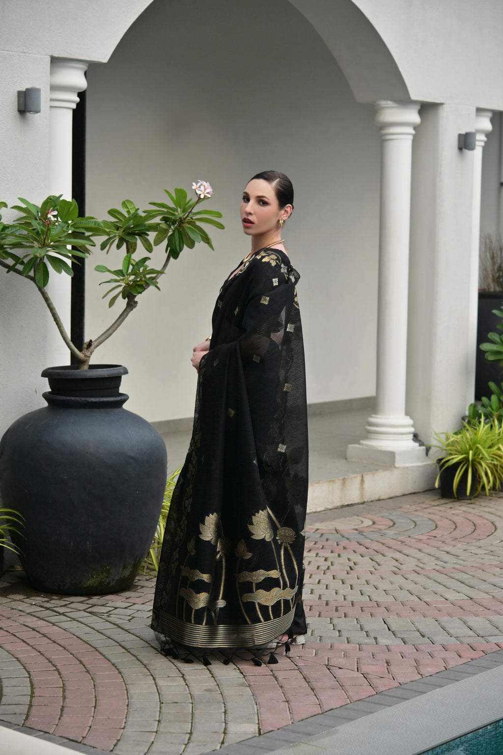 Black Soft Jute Linen Silk Zari Woven Saree with Blouse