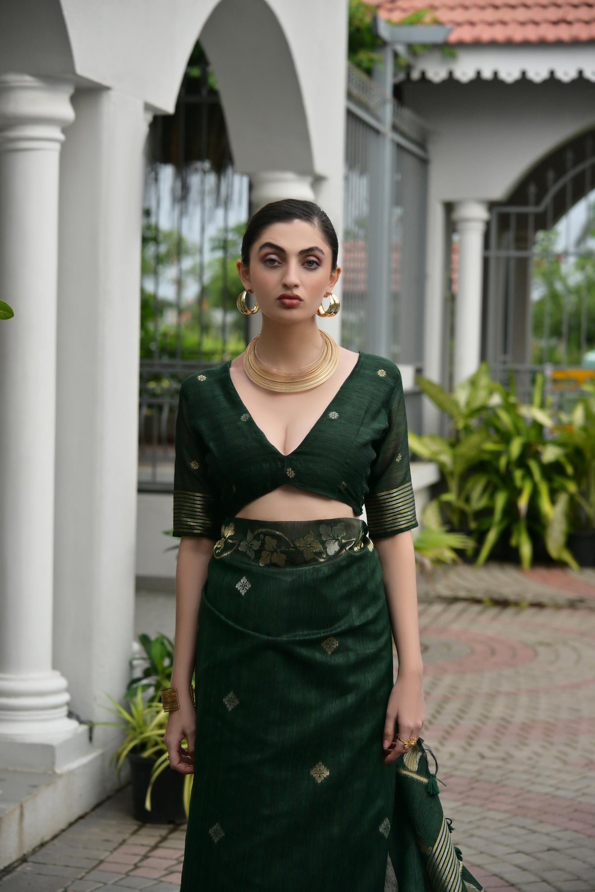Black Soft Jute Linen Silk Zari Woven Saree with Blouse