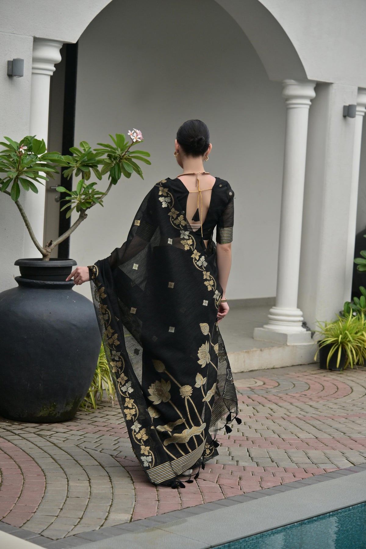 Black Soft Jute Linen Silk Zari Woven Saree with Blouse