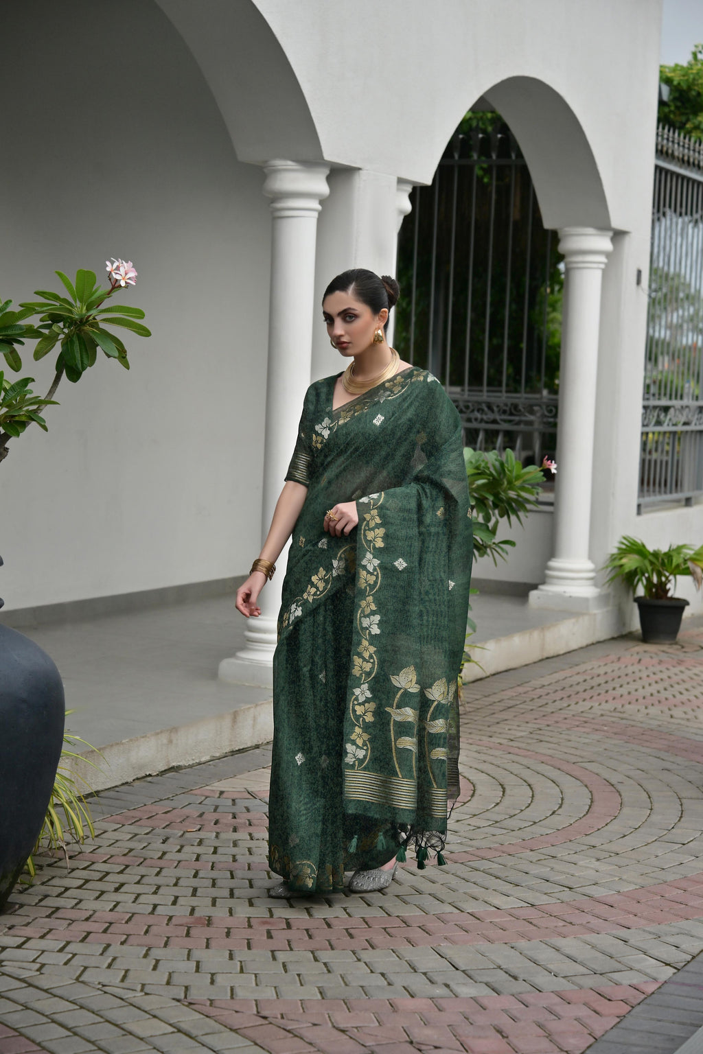 Bottle Green Soft Jute Linen Silk Zari Woven Saree with Blouse