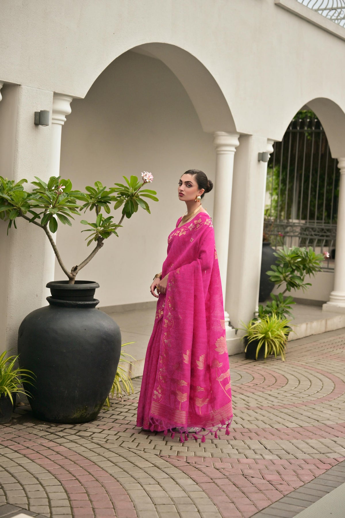 Pink Soft Jute Linen Silk Saree with Zari Woven Border