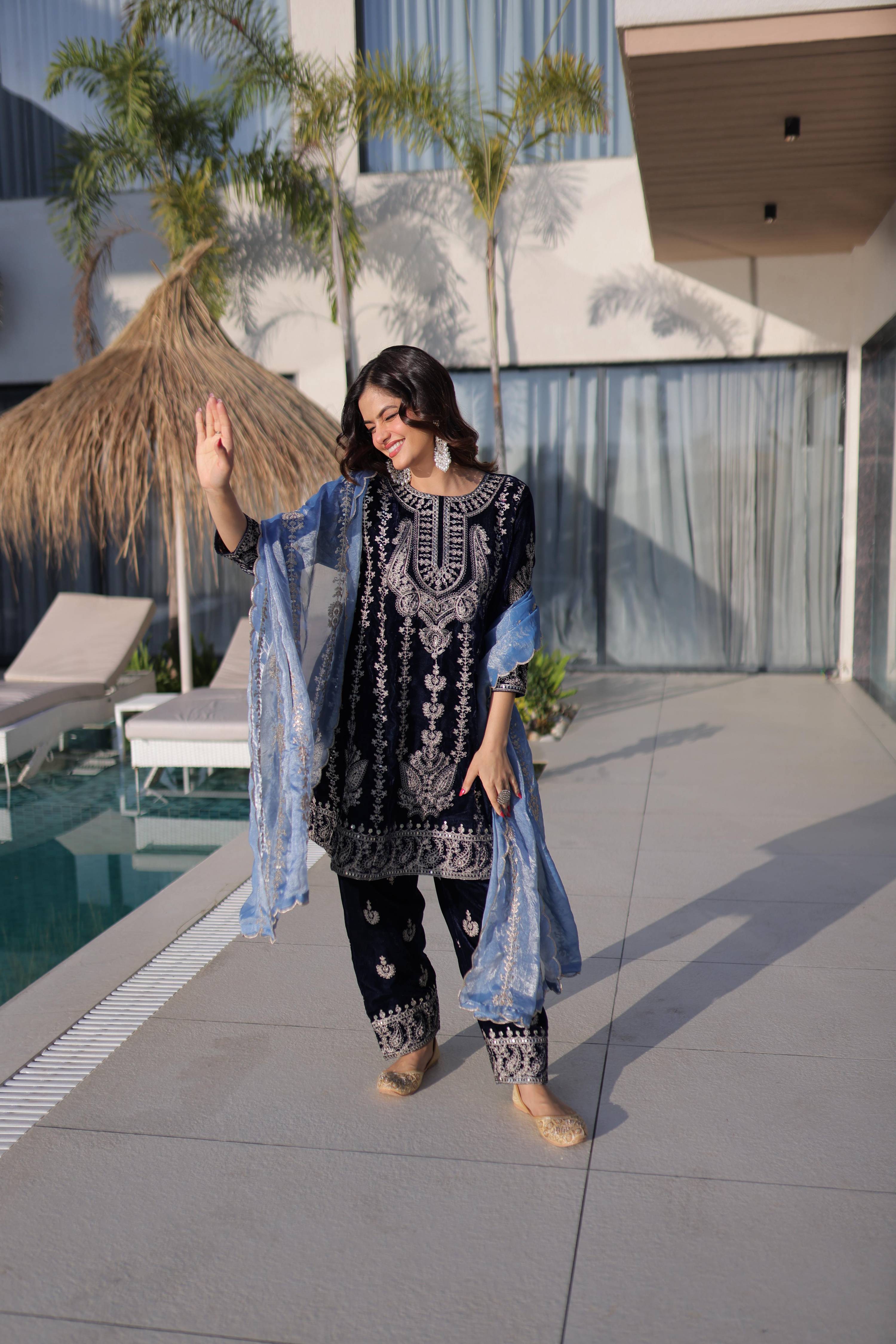 Navy Blue 9000 Velvet Zari Embroidered Kurta Set with Dupatta