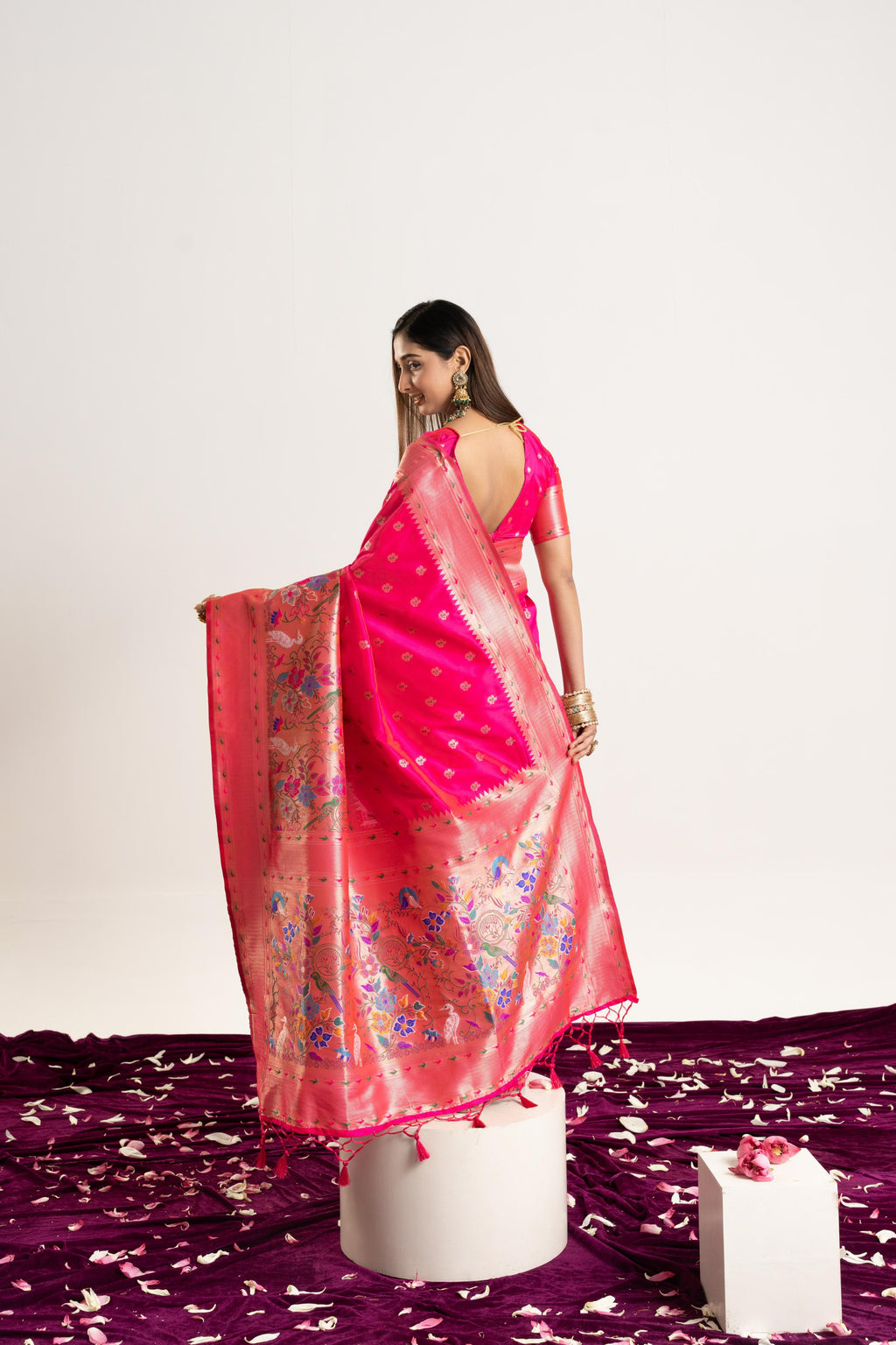 Women's Pink Soft Banarasi Silk Saree with Zari Woven Border