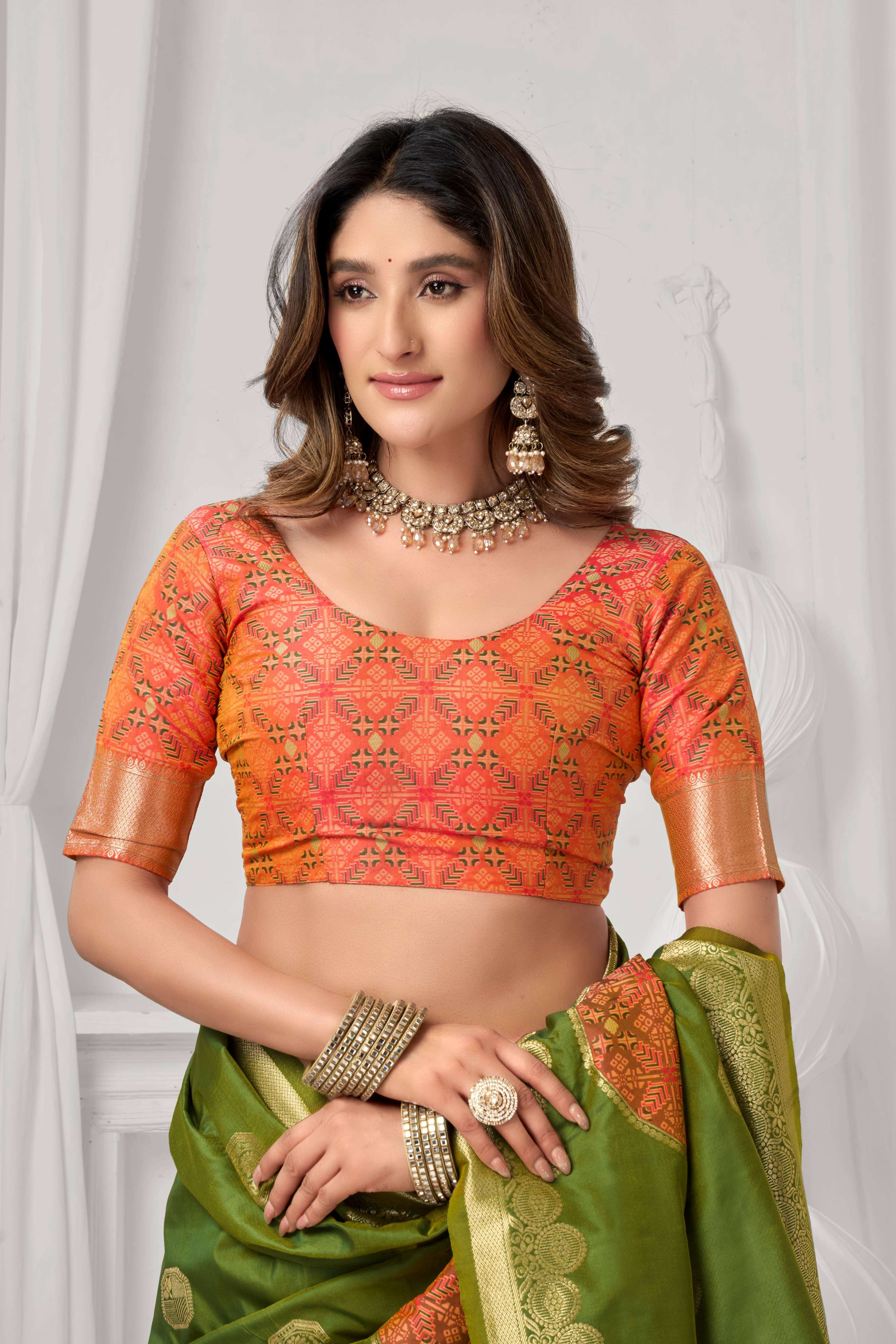 Green Soft Silk Zari Woven Saree for Festive Occasions