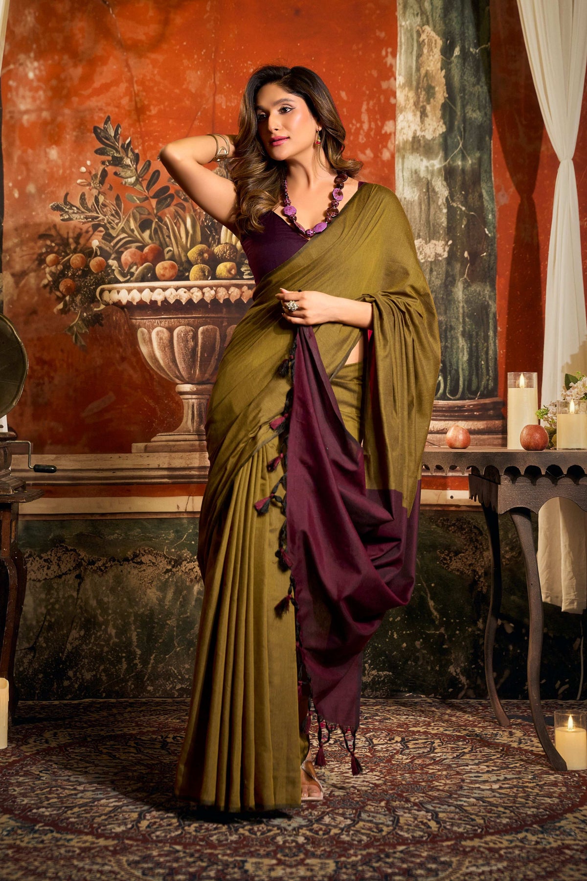 Mehendi Cotton Saree with Contrast Pallu and Tassels