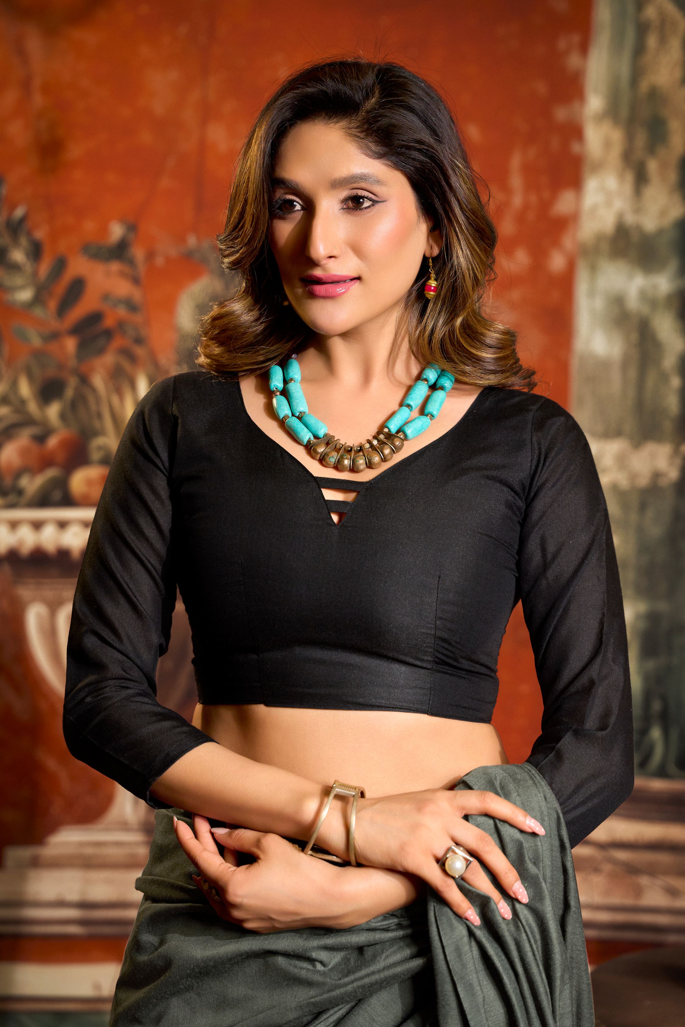 Dark Grey Cotton Saree with Contrast Pallu and Tassels