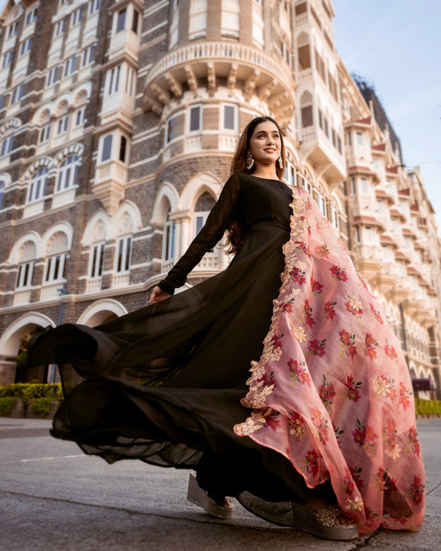 Black Faux Blooming floor-length Anarkali dress for women