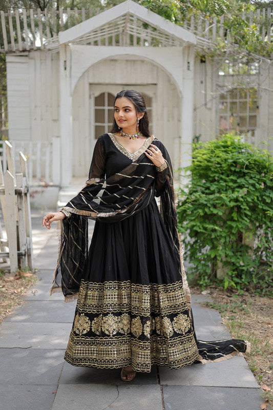 Women's Black Faux Blooming Sequins Anarkali Dress