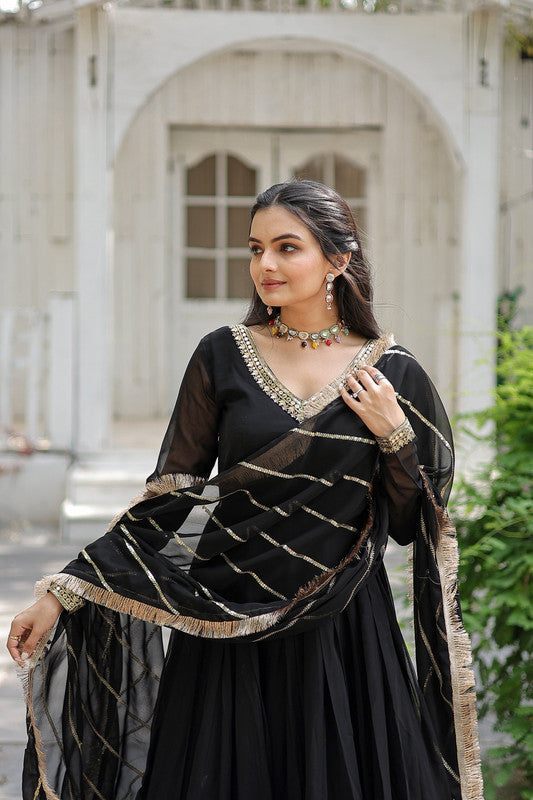 Women's Black Faux Blooming Sequins Anarkali Dress