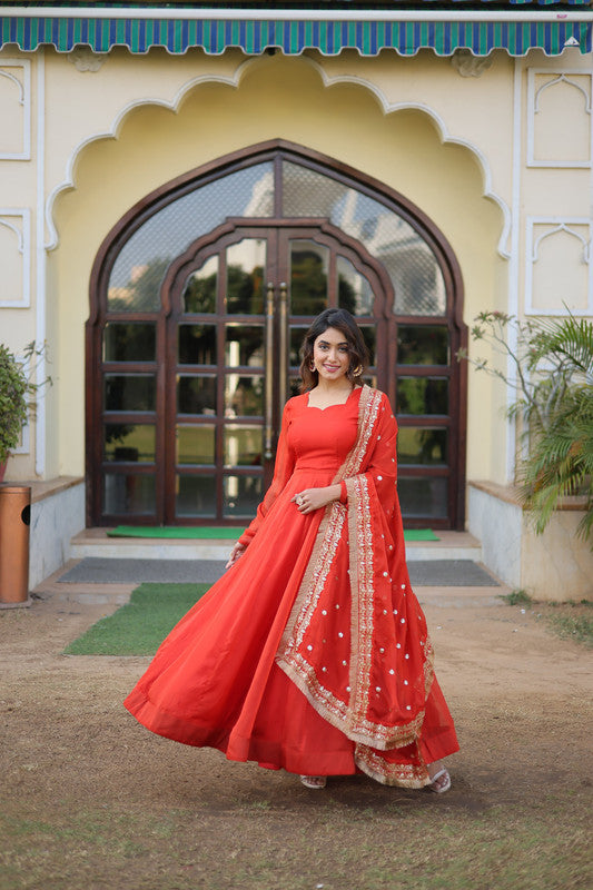Gajri Russian Silk Kali Work Partywear Anarkali Dress