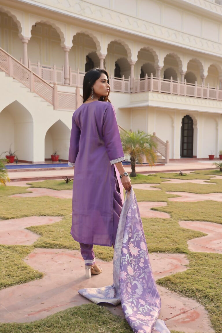 Women's Purple Simmer Silk Floral Print Embroidered Kurta Set