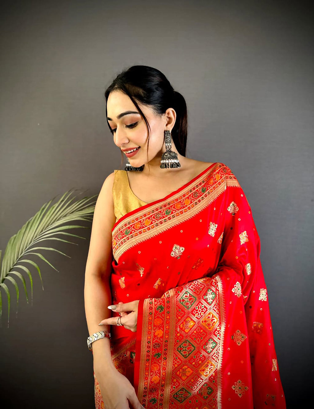Red Banarasi Lichi Silk Saree with Traditional Meenakari Weaving