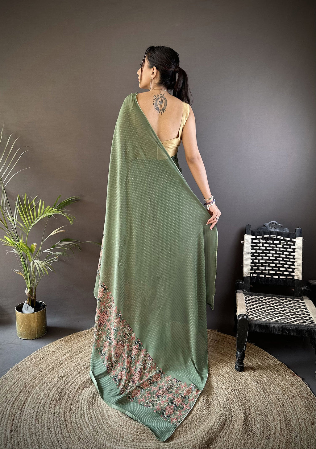 Mehendi Green Georgette Saree with Attractive Foil Print