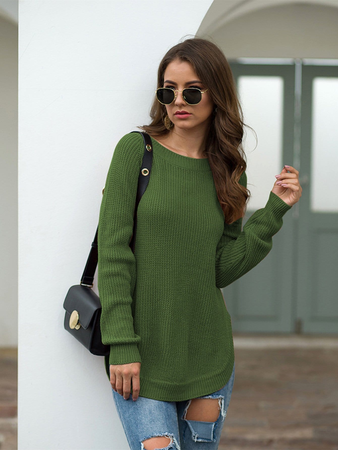 Women's Rust Rounded Hem Long Sleeve Chunky Knit Sweater - Image 21