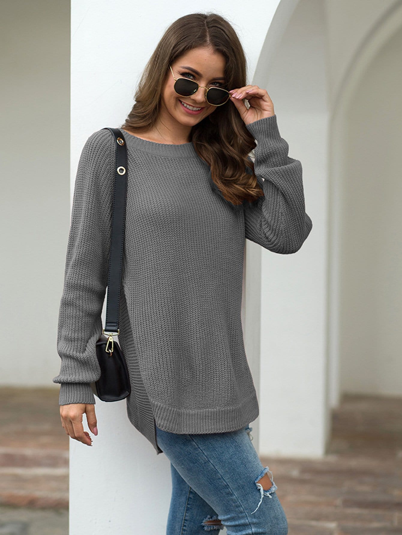 Women's Rust Rounded Hem Long Sleeve Chunky Knit Sweater - Image 31
