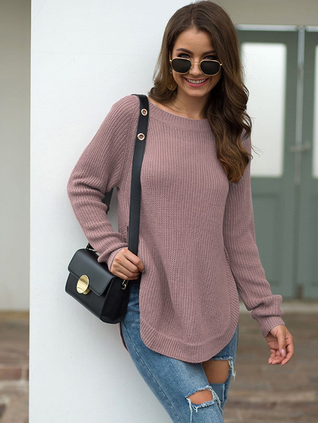 Women's Rust Orange Chunky Knit Sweater with Rounded Hem